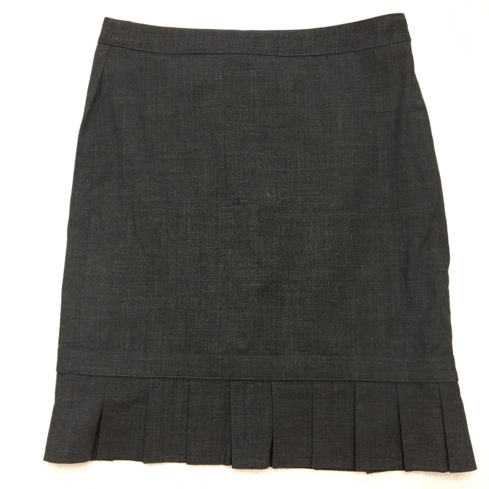 EXPRESS Gray Pleated Pencil Skirt Size 0